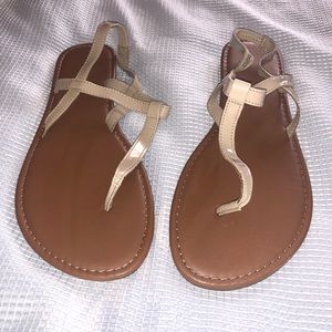 🔥 Nearly New Summer Sandals 🔥